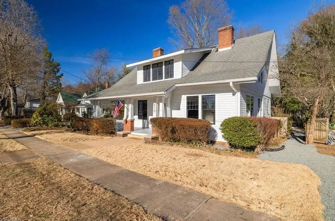 510 Patrick St, Eden, NC 27288 - MLS 1130894 for Sale