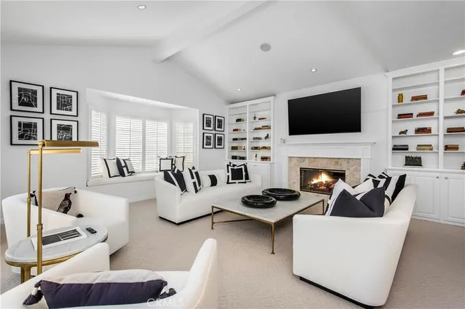 1161 Eighth Street, Manhattan Beach, CA 90266 for Rent
