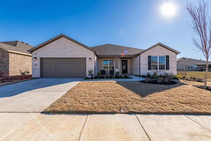 1108 Cornerstone Drive, Aubrey, TX 76227 for Sale
