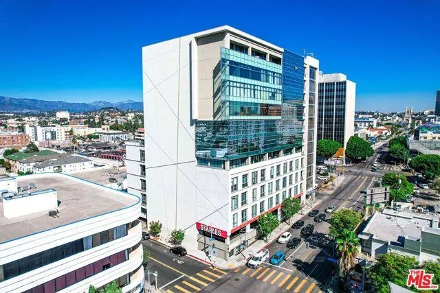 3223 W 6Th 806, Los Angeles CA 90020 for Sale