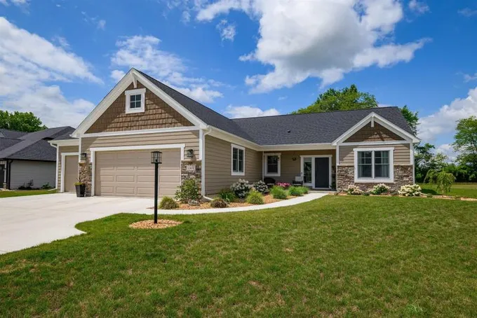 Auburn, De Kalb County, IN House for sale Property ID: 417045178
