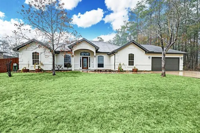 19625 Desna Dr, Porter, TX 77365 for Sale