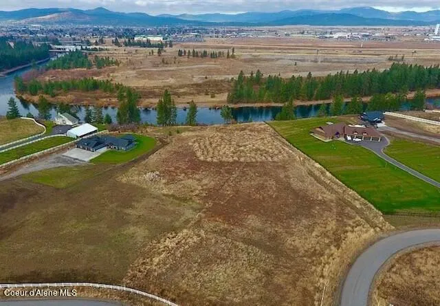 18023 West Calm Waters Court, Post Falls, ID 83854 for Sale