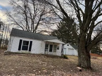 Hillside Pl SW for Sale