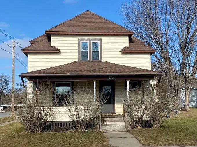 18696 Scranton St, Whitehall, WI 54773 - MLS 1579403 for Sale