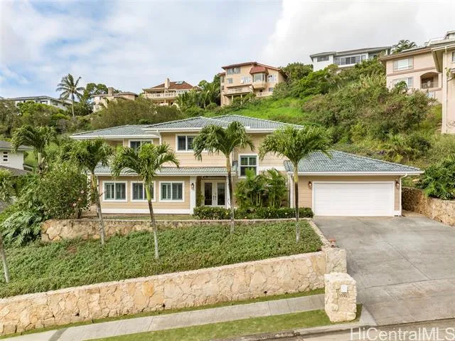 5576 Poola Street, Honolulu HI 96821 for Sale