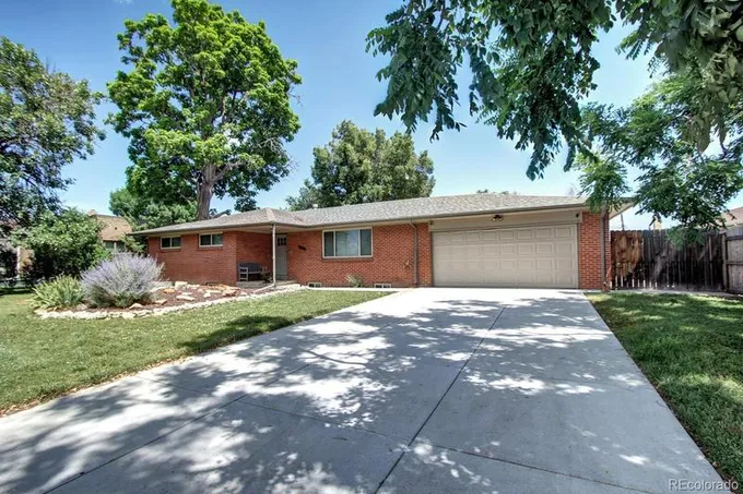 1520 Xanthia Street, Denver, CO 80220 for Sale