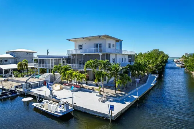 187 Grassy Road, Key Largo, FL 33037 for Sale