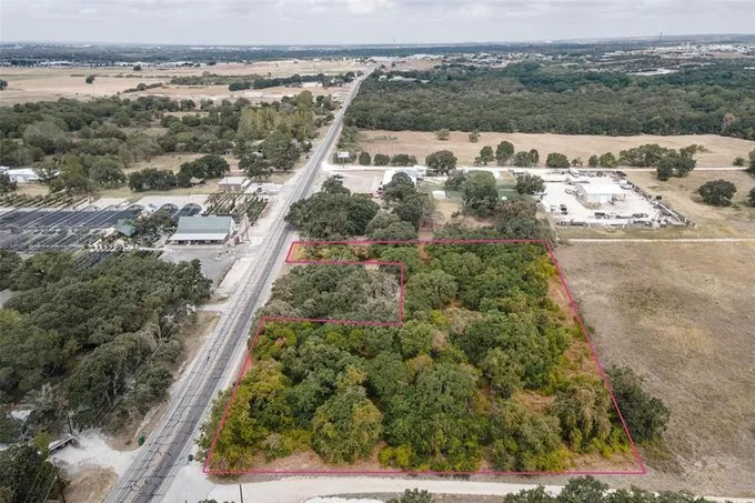 1501 Fall Creek Hwy, Granbury, TX 76049 for Sale