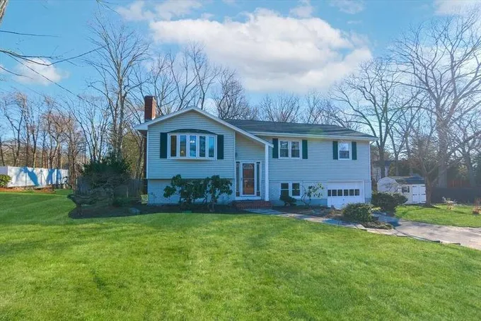 28 Ryder Rd, North Attleboro, MA 02760  623496119 for Sale