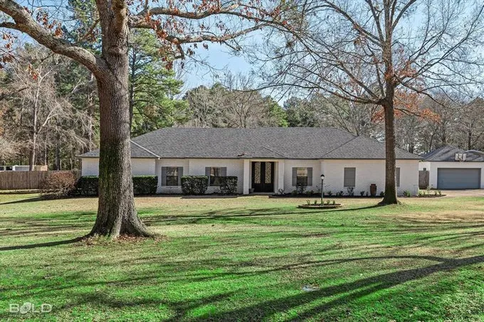10571 Pineview Cir, Keithville, LA 71047 for Sale