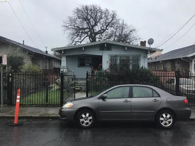 1224 103Rd Ave, Oakland CA 94603 for Sale
