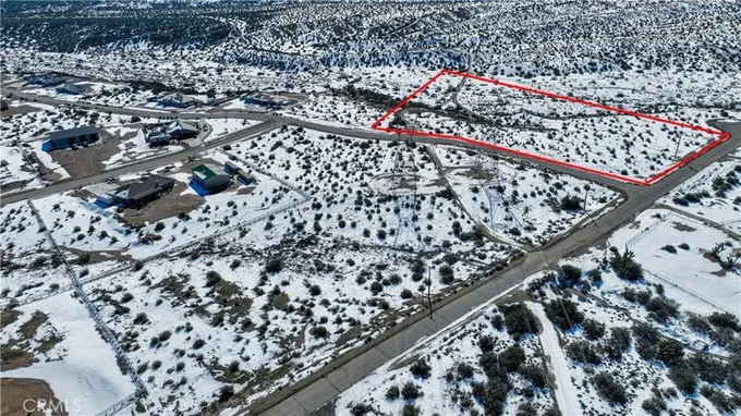 7777 Capelin Road, Phelan, CA 92371 for Sale