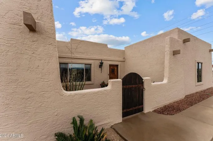 600 N Mariposa Dr, Wickenburg, AZ 85390 - MLS 6659451 for Sale