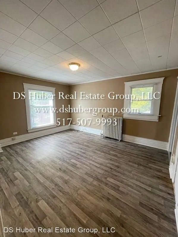 916 W Ottawa St Unit 3  916 W. Ottawa St. for Sale