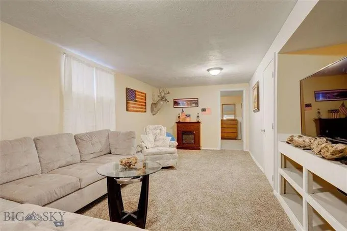 211 N Division Street, Whitehall, MT 59759  622218926 for Sale