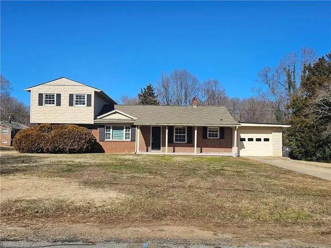 4117 Sylvia Street, Winston Salem, NC 27104  624343781