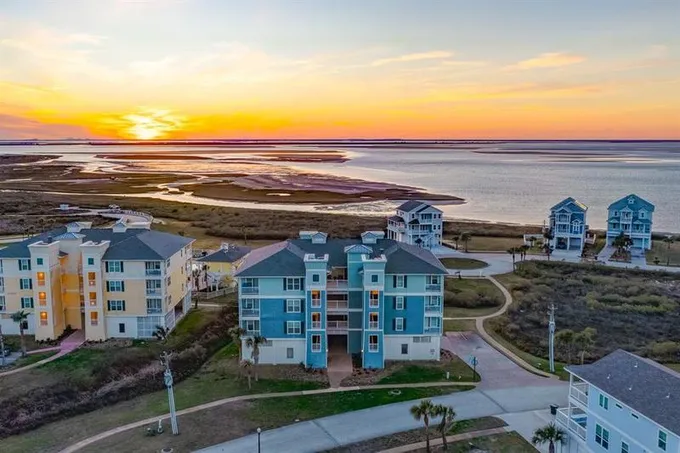 26934 Bay Water Dr #102, Galveston, TX 77554 for Sale