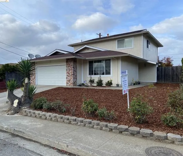 136 Nugent Dr, Vallejo CA 94589 for Sale
