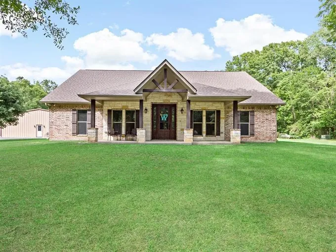 469 County Road 702, Buna, TX 77612 for Sale