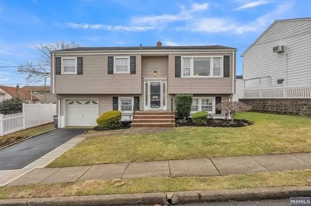 9 Silvia Pl, North Arlington, NJ 07031 - MLS 24002968 for Sale