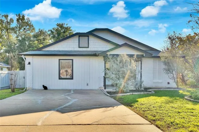 8505 Ruddington Dr, Austin, TX 78748 for Rent