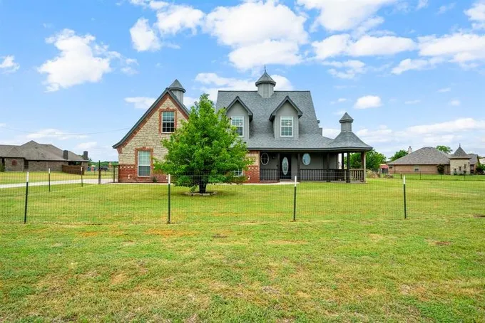 1000 Old Reno Rd, Reno, TX 76082 for Sale