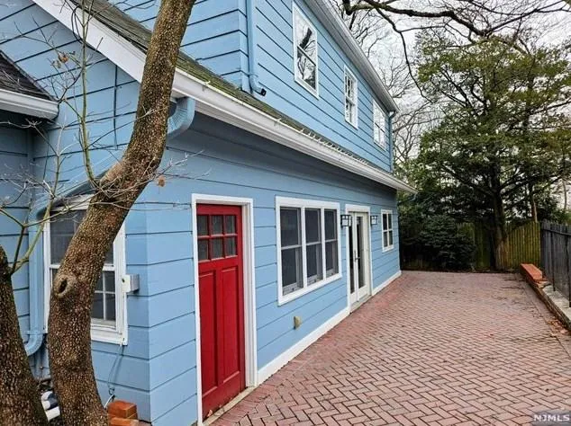 182 Hillside Ave, Englewood, NJ 07631 - MLS 24003308 for Rent
