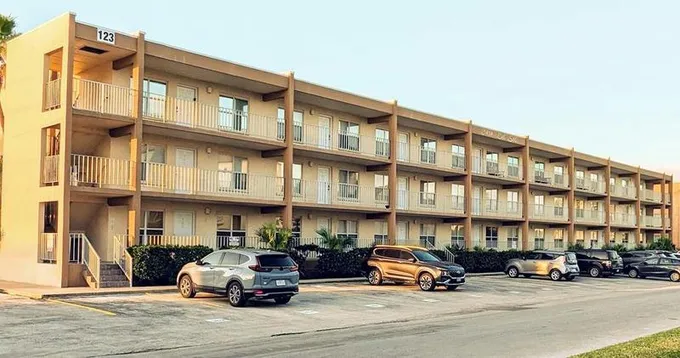 123 E AMBERJACK ST # 304, South Padre Island, TX 78597 Condominium For Sale  MLS# 100578 for Rent