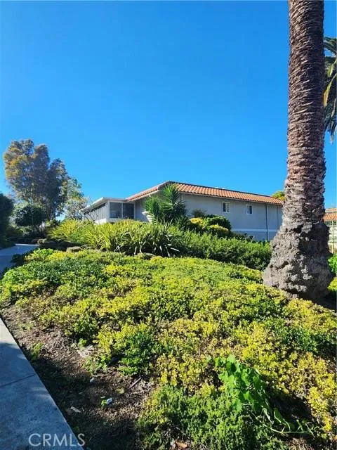 2070 VIA MARIPOSA E UNIT N, Laguna Woods, CA 92637 Condominium For Sale  MLS# OC24003527