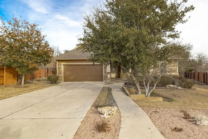 530 San Michelle Ln, Georgetown, TX 78628 for Sale