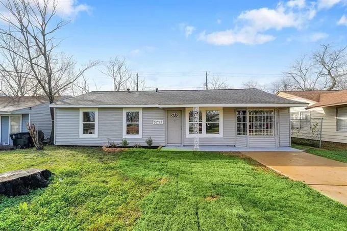 5222 Pensdale St, Houston, TX 77033 for Sale