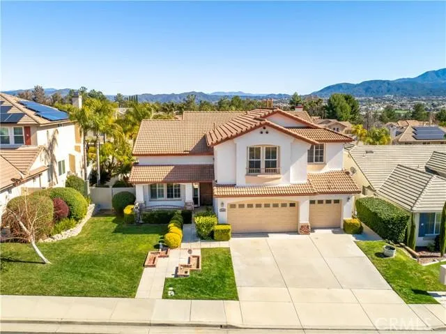 43950 Larino, Temecula CA 92592 for Sale