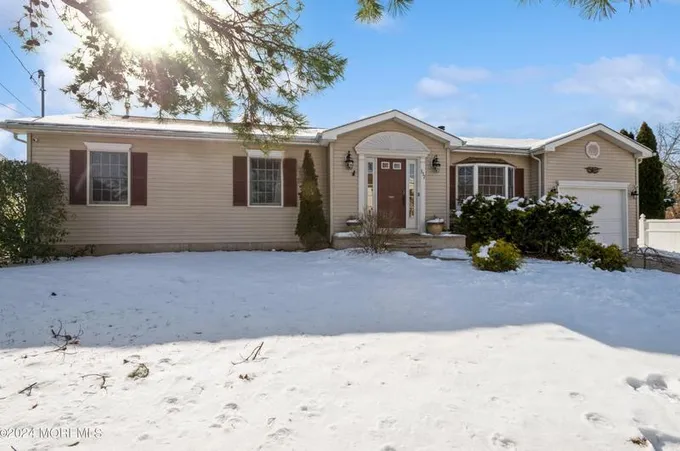 337 Sassafras St, Browns Mills, NJ 08015 - MLS 22402353 for Sale