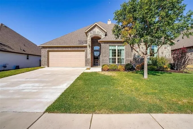 Benbrook, Tarrant County, TX House for sale Property ID: 417600256