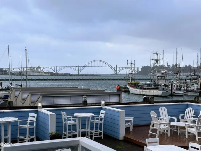 890 SE Bay Blvd. 116, Newport OR 97365 for Sale