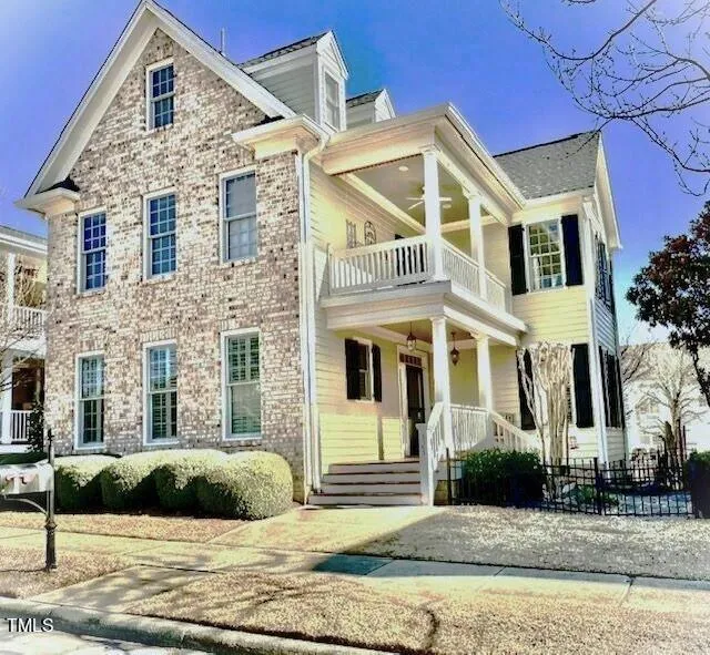 323 COMMONS WALK CIR, Cary, NC 27519 Single Family Residence For Sale  MLS# 10007830