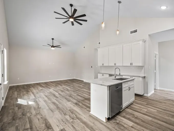 2718 Sopchoppy Highway, Sopchoppy, FL 32358 for Sale