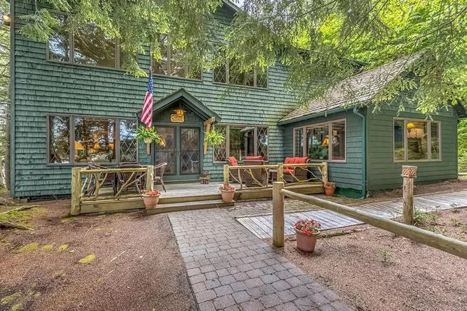 Paul Smiths, Franklin County, NY Lakefront Property, Waterfront Property, House for sale Property ID: 416659157