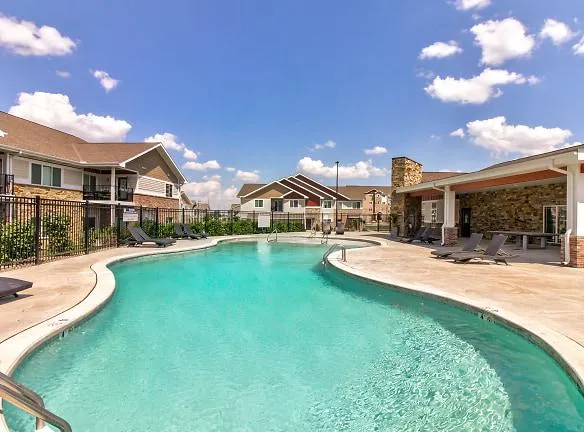 East Lake Flats Apartments - 7210 S 89th St - Lincoln, NE Apartments for Rent