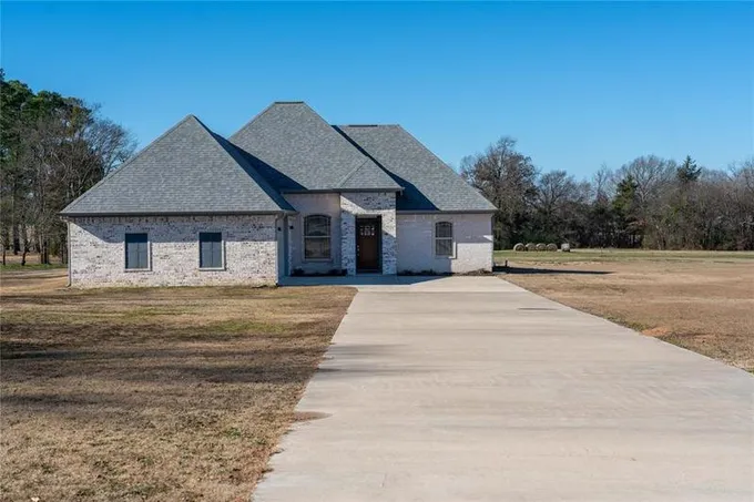 18 Private Road 54329, Pittsburg, TX 75686 for Sale