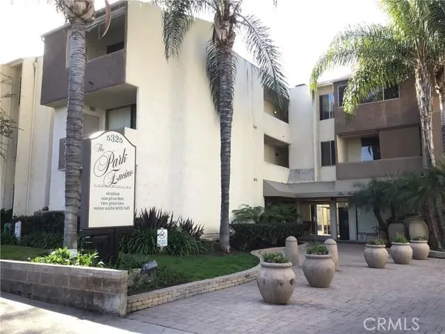 5325 Newcastle 128, Encino CA 91316 for Sale