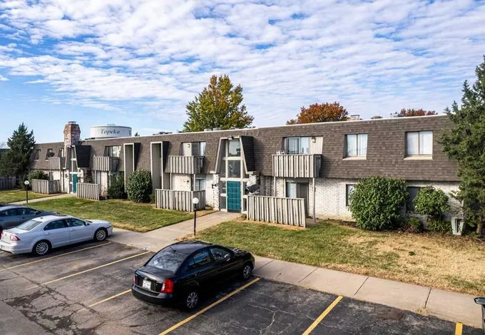 32-205  White Lakes Plaza for Sale