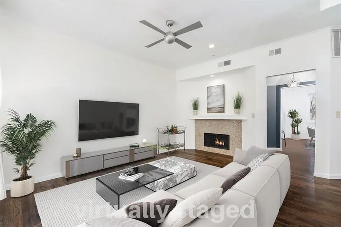 4040 Avondale Ave #405, Dallas, TX 75219 for Sale