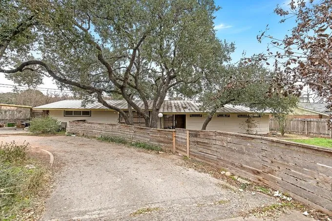 3500 Northland Drive, Austin, TX 78731 for Sale