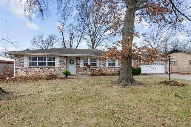1351 Harned Drive, Bartlesville, OK 74006  624073412 for Sale