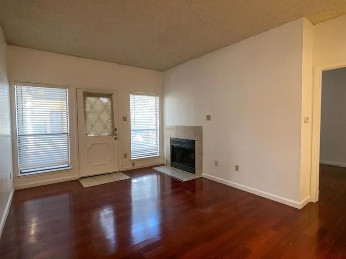 806 W 24th St #125, Austin, TX 78705 for Sale