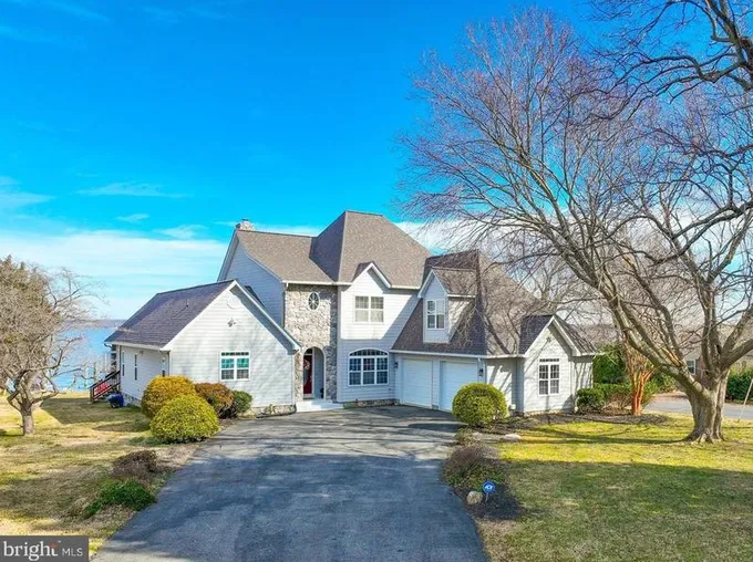 12548 Neale Sound Dr, Cobb Island, MD 20625 - MLS MDCH2029954 for Sale