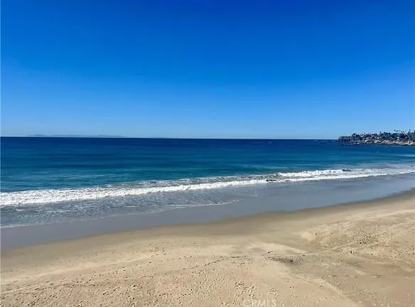 609 Sleepy Hollow Ln #8 - Laguna Beach, CA 92651 - Home For Rent
