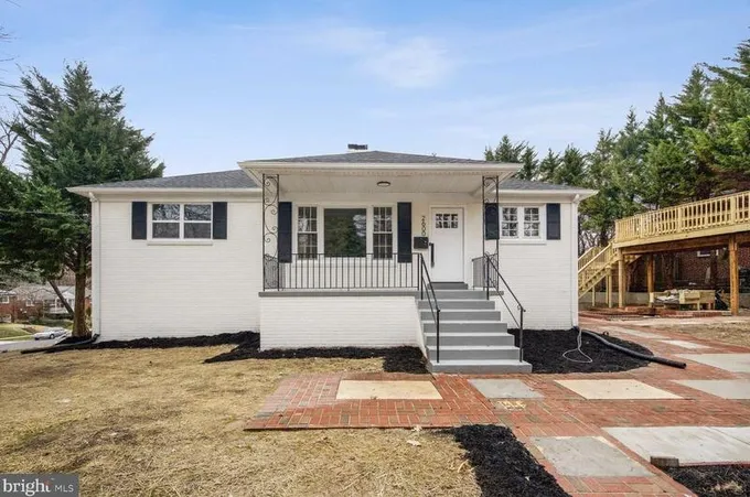 2600 Eccleston St, Silver Spring, MD 20902 - MLS MDMC2119338 for Sale